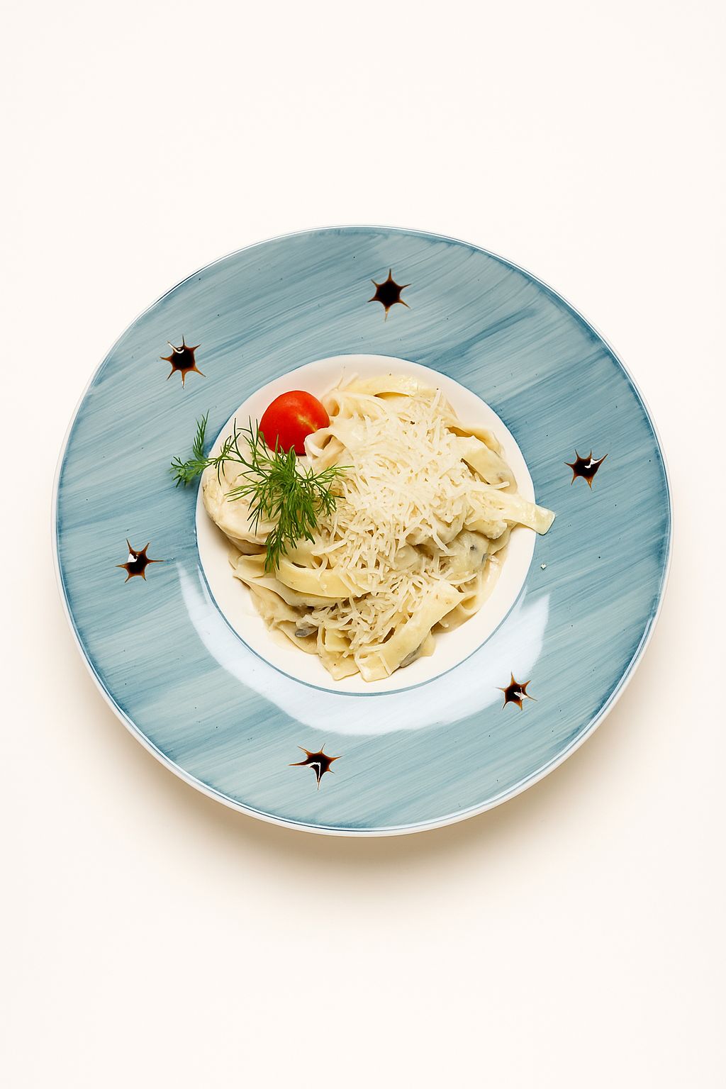 Альфредо с курицей и грибами